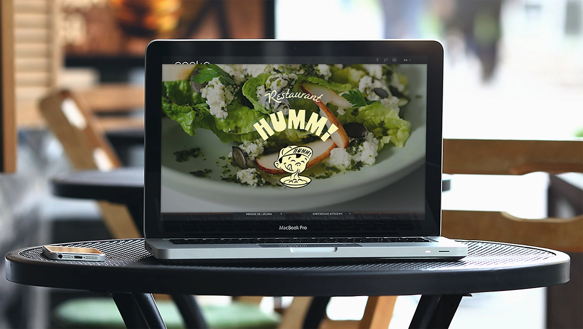 site web restaurant humm! sur laptop