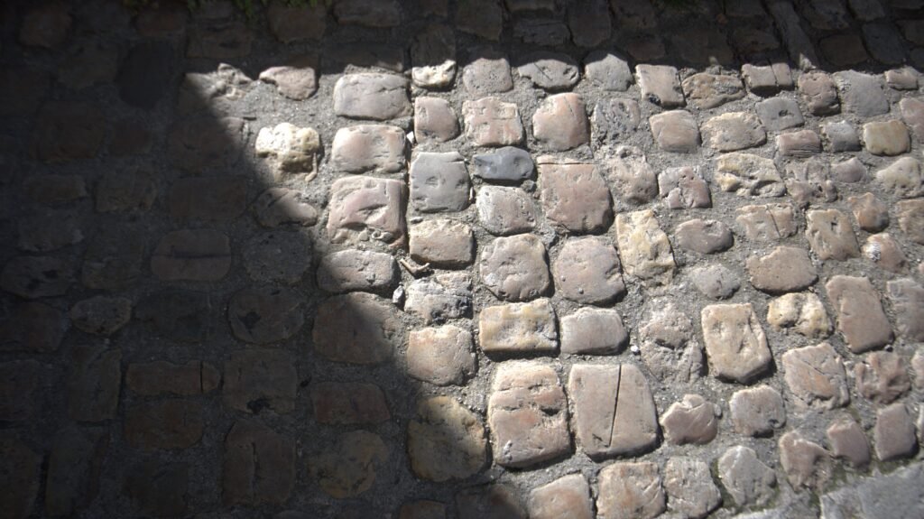 Pavés dans une ruelle du centre historique de Montpellier